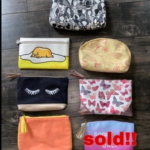 ipsy makeup bags (READ DESCRIPTION)
